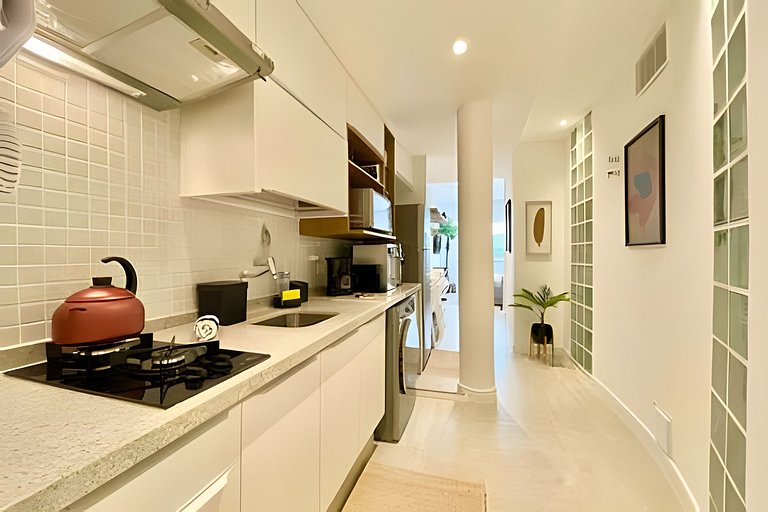 Design and Location up t0 3 in th Heart of Ipanema