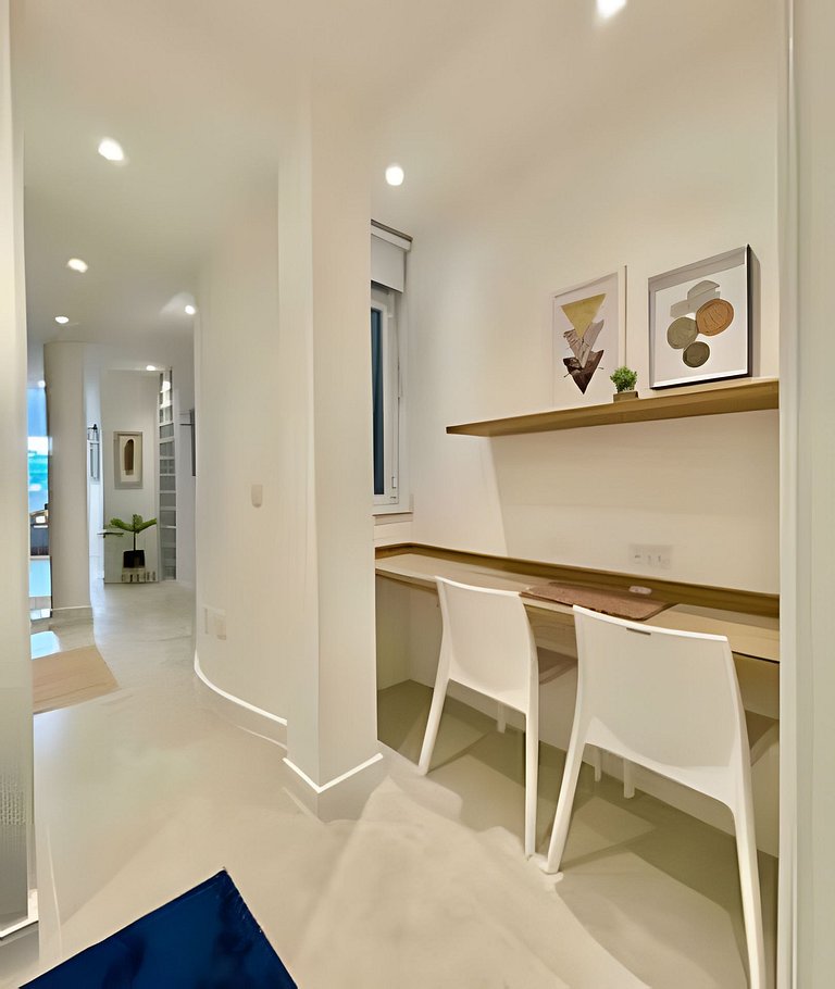 Design and Location up t0 3 in th Heart of Ipanema