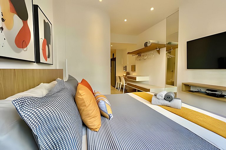Design and Location up t0 3 in th Heart of Ipanema