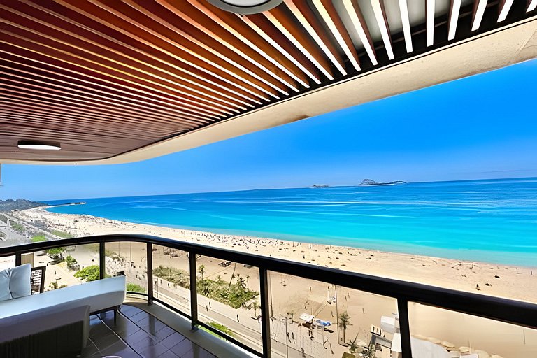 Frontbeach Upscale in the Heart of Ipanema up/to 4