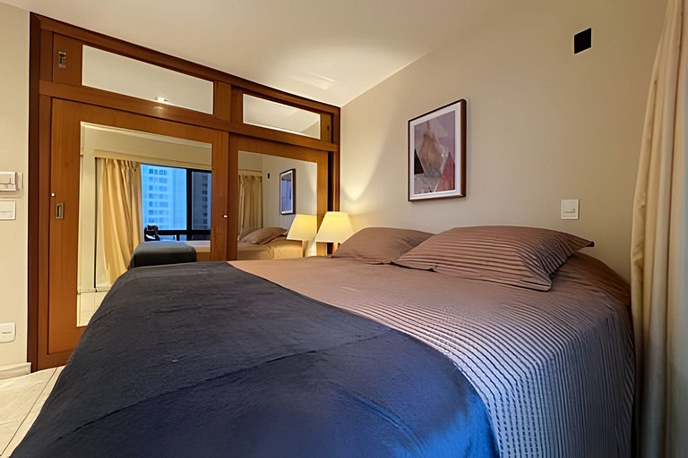 Frontbeach Upscale in the Heart of Ipanema up/to 4