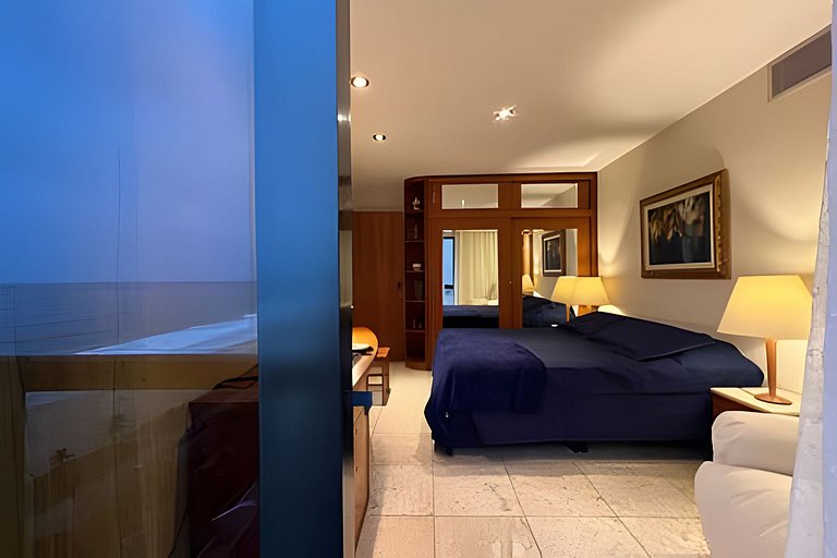 Frontbeach Upscale in the Heart of Ipanema up/to 4
