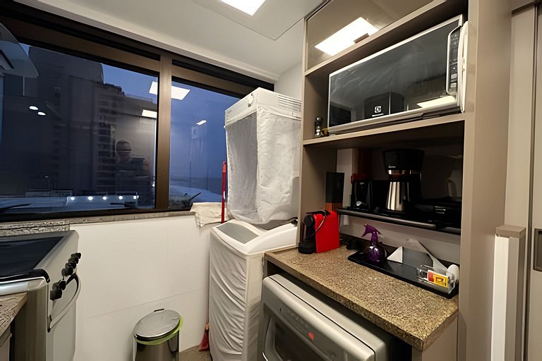 Frontbeach Upscale in the Heart of Ipanema up/to 4