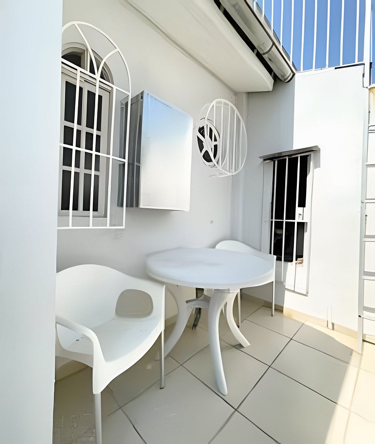 Charmosa Mini Cobertura Ipanema 500Megas internet