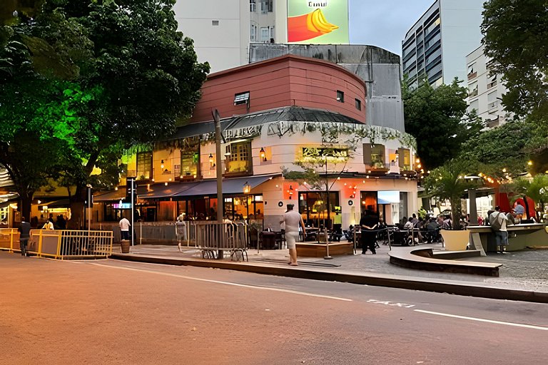Aconchego e Estilo - Posto 12 - Leblon - WiFi 240M