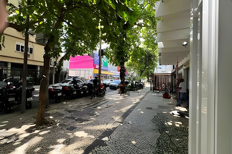 Sofisticação na rua + badalada d Ipanema 300M WIFI