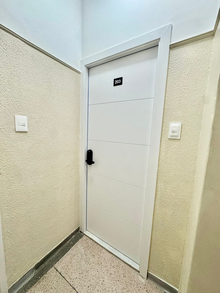 Super quarto sala com cama KING SIZE em Ipanema