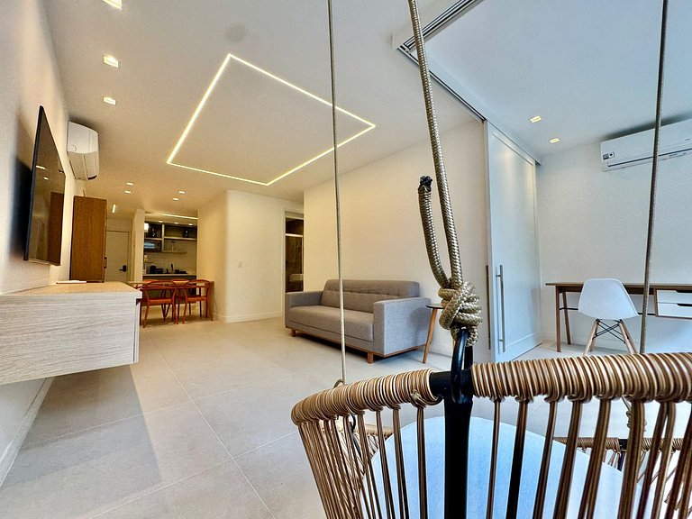 Super quarto sala com cama KING SIZE em Ipanema