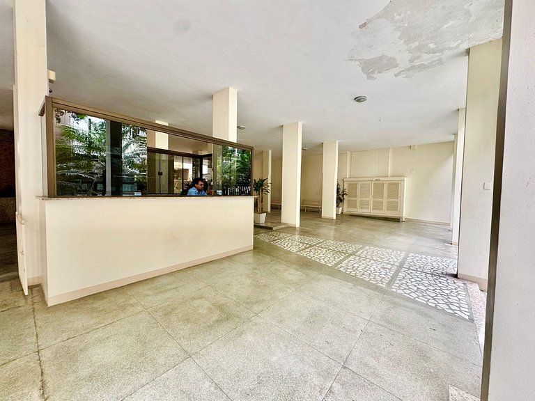 Super quarto sala com cama KING SIZE em Ipanema